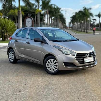 HYUNDAI HB20 1.0 COMFORT 12V FLEX 4P MANUAL